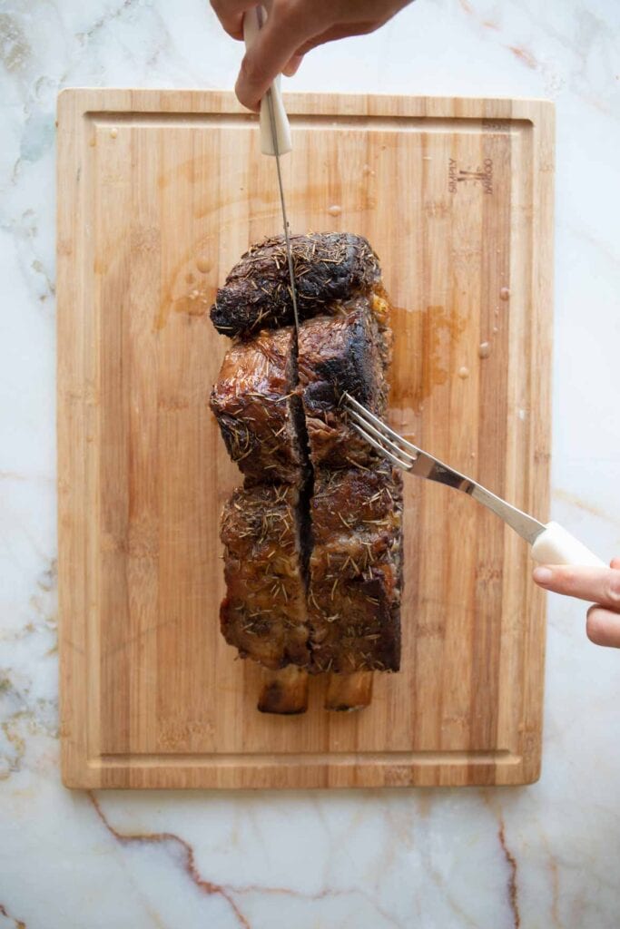 bone in tomahawk ribeye roast