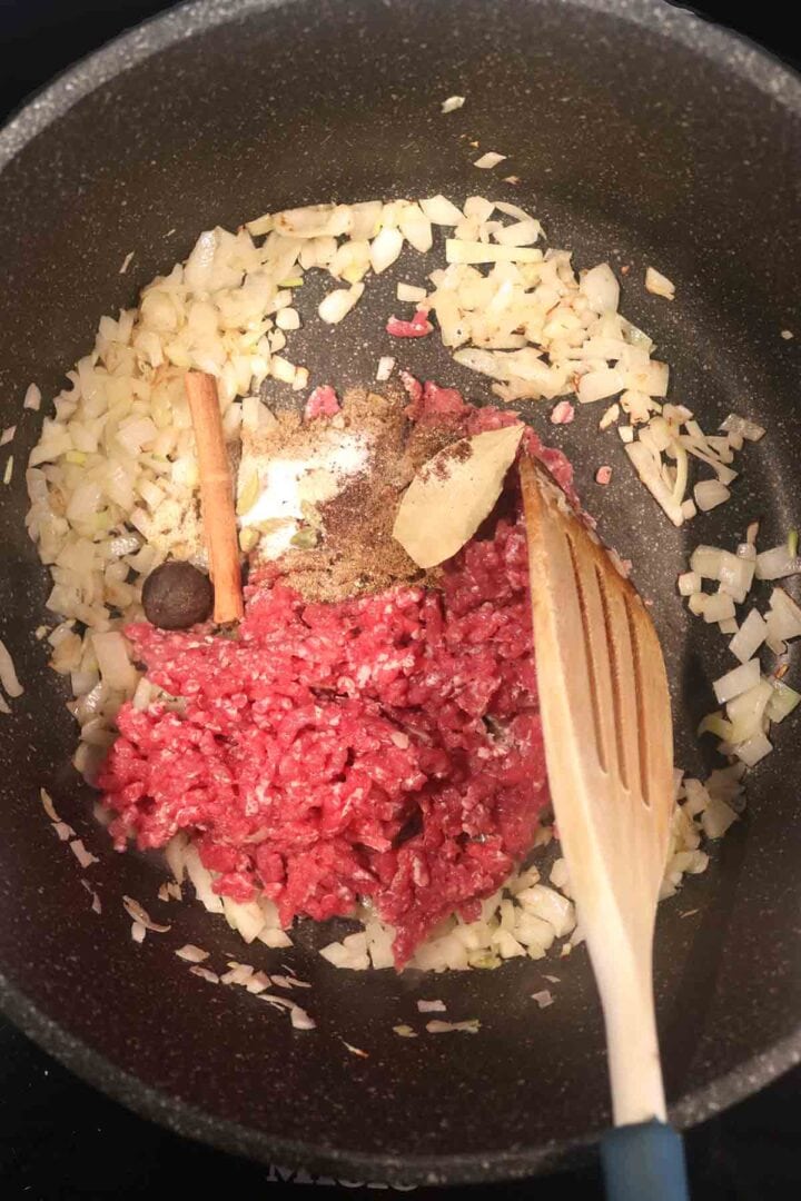 Ouzi Spiced Rice With Minced Lamb and Toasted Nuts - The Matbakh