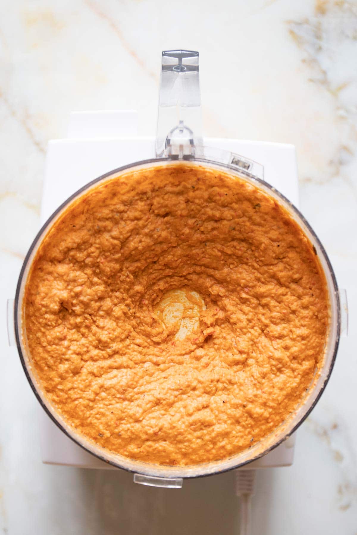 blended roasted red pepper hummus