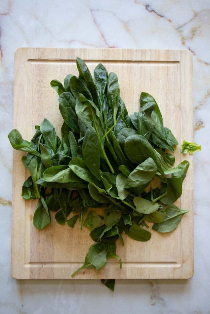 spinach leaves with the stem removed