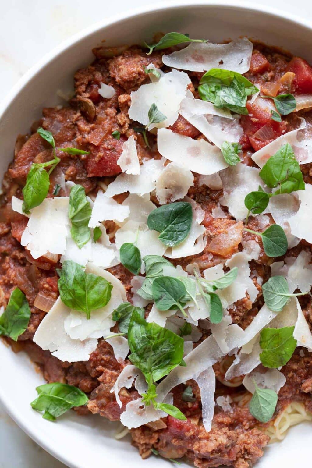 Slow Cooker Meat Spaghetti Sauce - The Matbakh