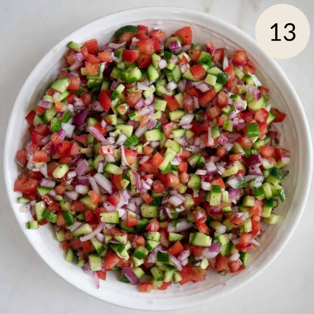 mix the salad so that every chopped piece is well coated with lemon juice