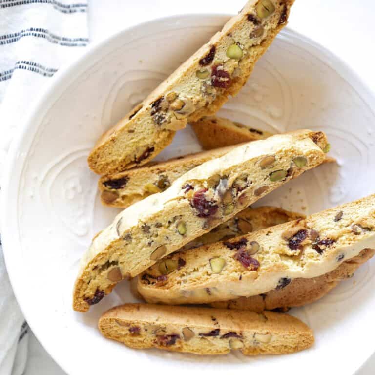 vegan cranberry pistachio biscotti
