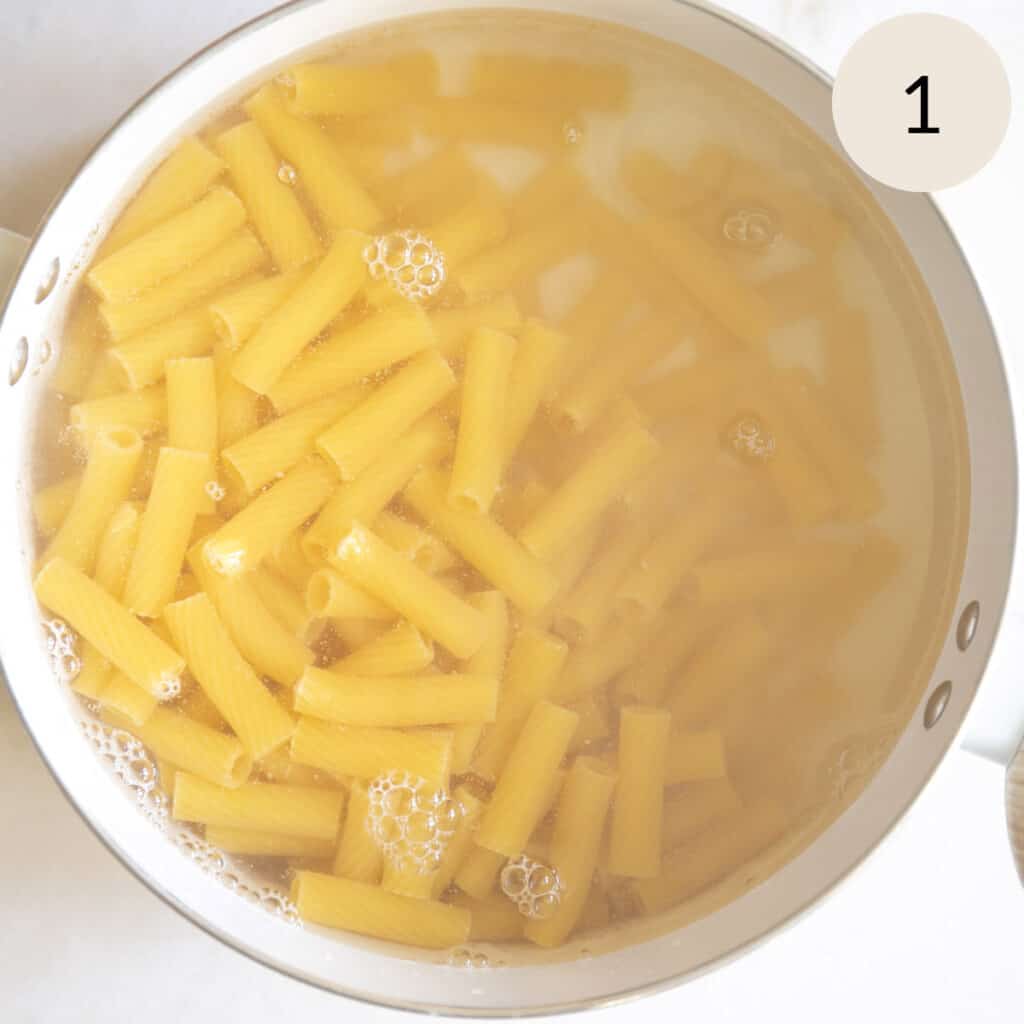 boil the rigatoni pasta