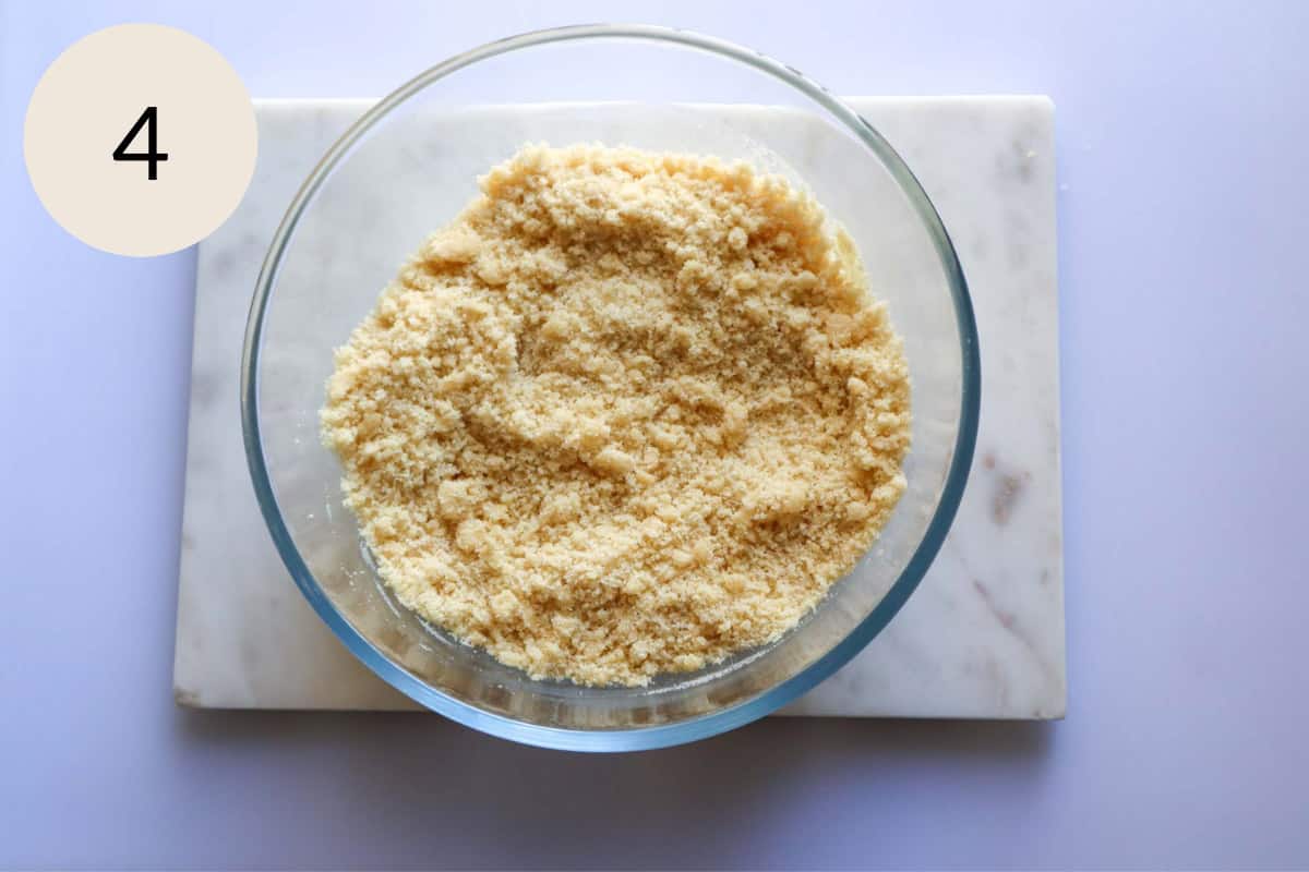 mix the semolina mixture really well