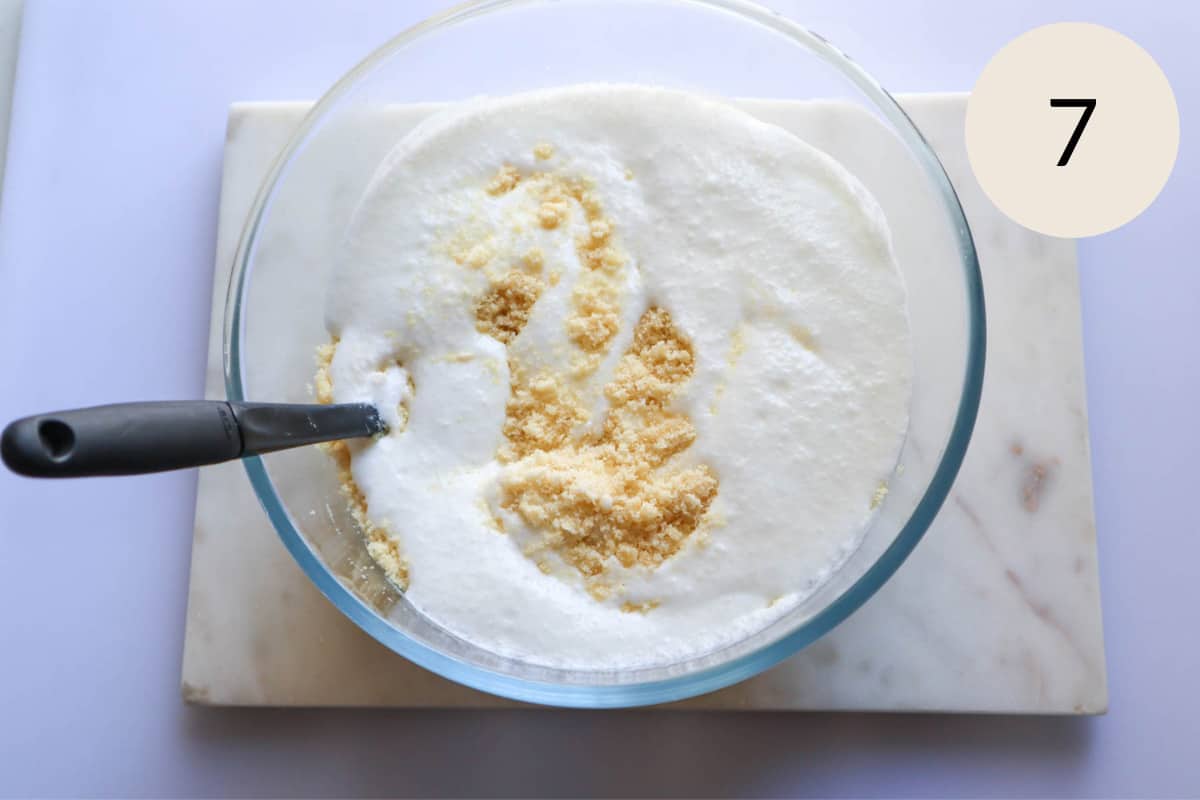 add the yogurt mixture to the semolina mixture