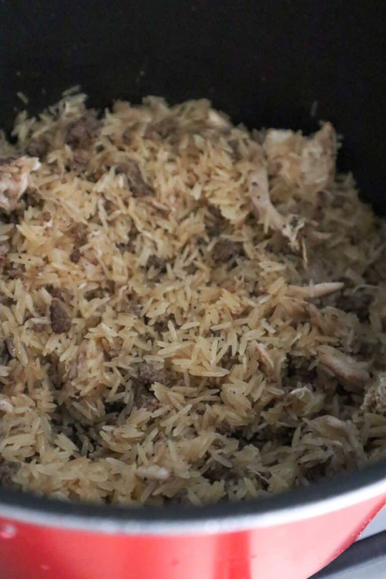 Lebanese Chicken and Rice (Riz a Djej) - The Matbakh