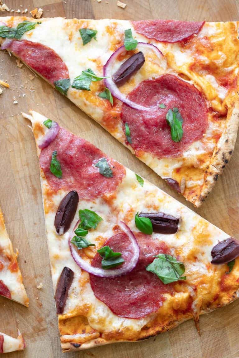 Crispy Pita Bread Pizzas The Matbakh