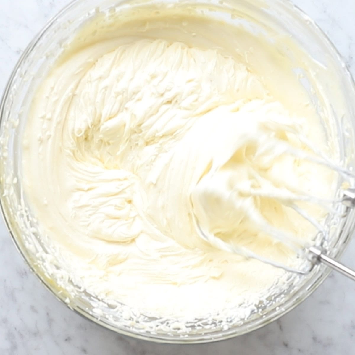 creamy tiramisu mascarpone mixture.