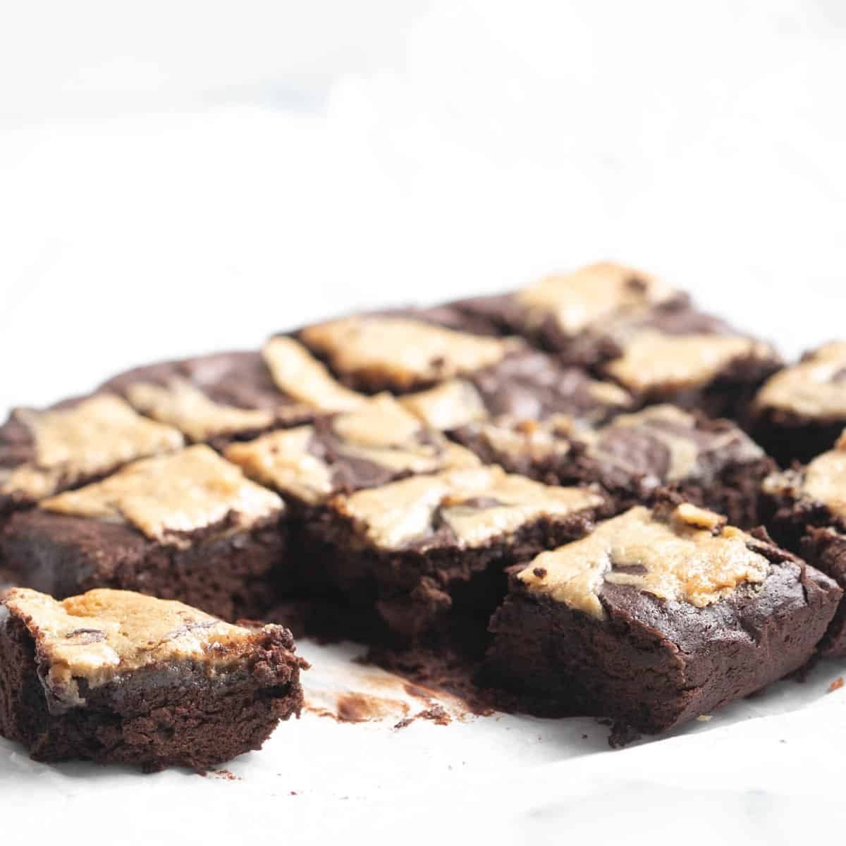 side view of tahini brownies.